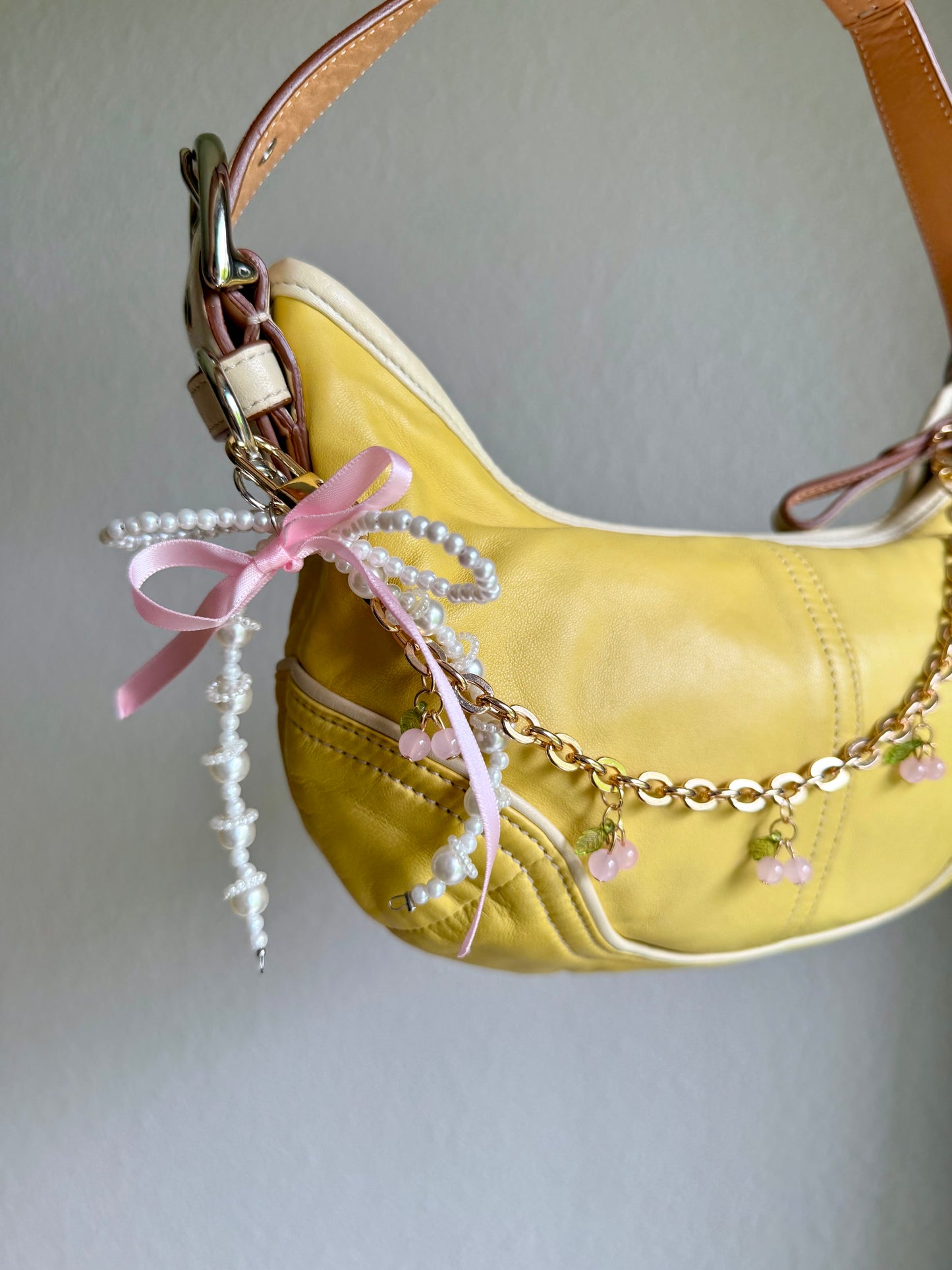 Vintage Coach Soho Hobo Shoulder Bag