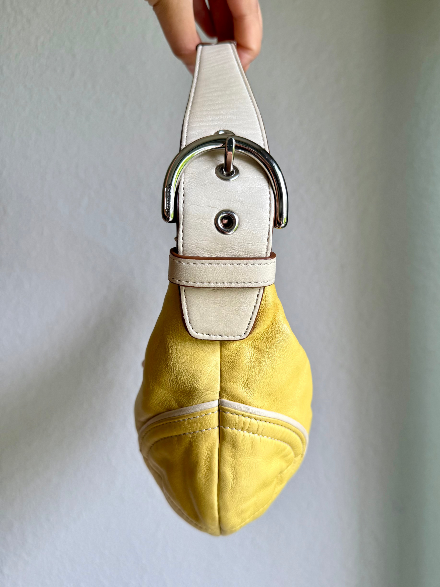 Vintage Coach Soho Hobo Shoulder Bag