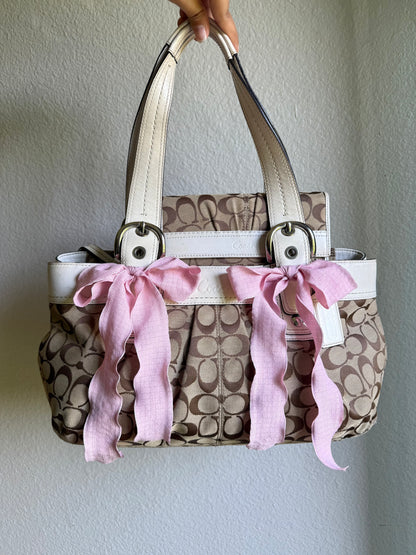 Vintage SoHo Coach Bag with Matching Wallet