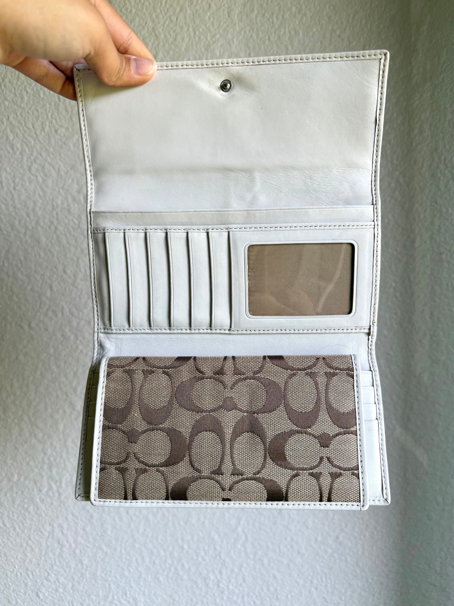 Vintage SoHo Coach Bag with Matching Wallet