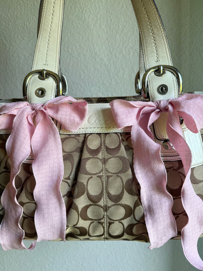 Vintage SoHo Coach Bag with Matching Wallet