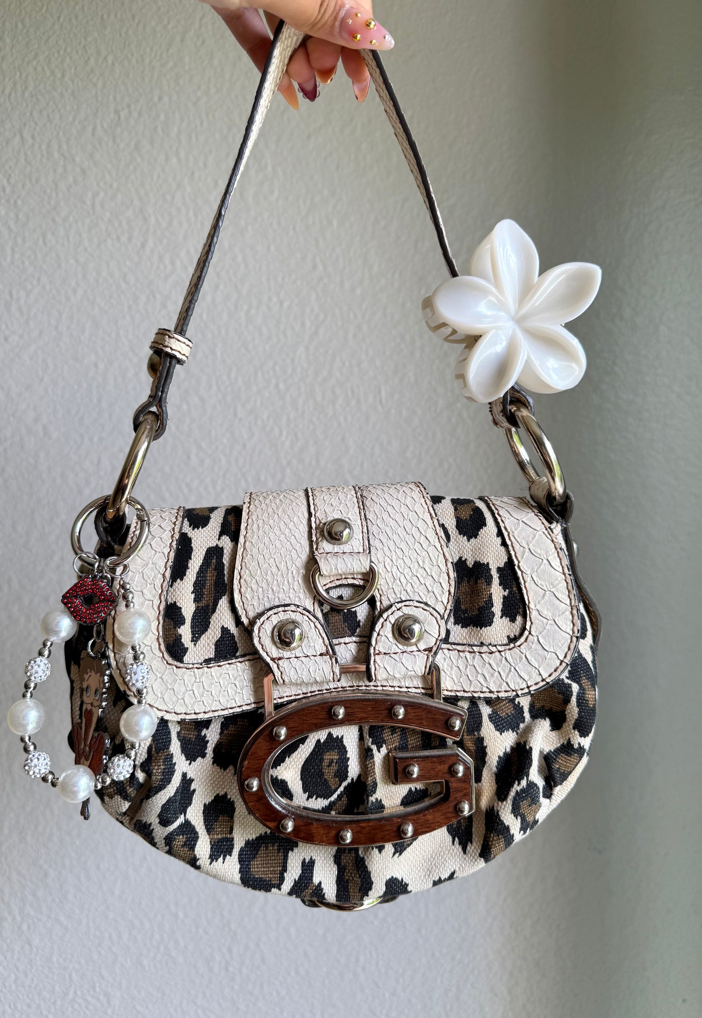 Vintage Guess Leopard Shoulder Bag