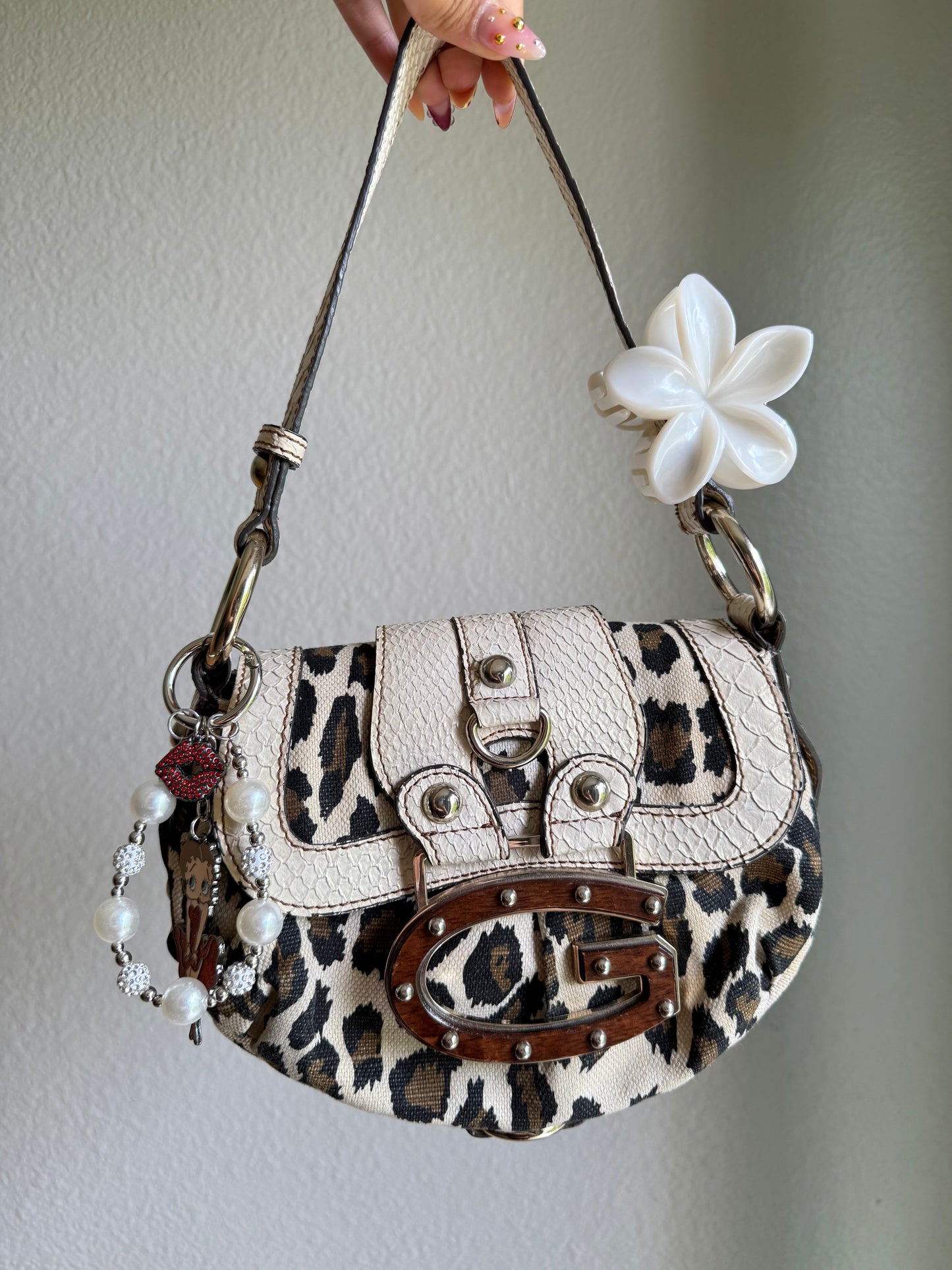 Vintage Guess Leopard Shoulder Bag
